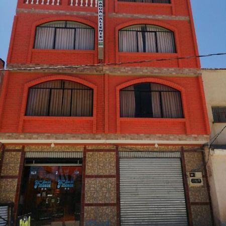 קופקבאנה Olas Del Titicaca Backpackers Hostel מראה חיצוני תמונה