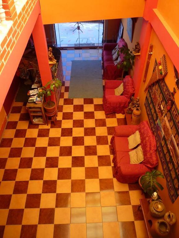 קופקבאנה Olas Del Titicaca Backpackers Hostel מראה חיצוני תמונה