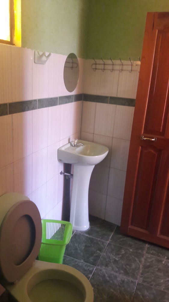 קופקבאנה Olas Del Titicaca Backpackers Hostel מראה חיצוני תמונה
