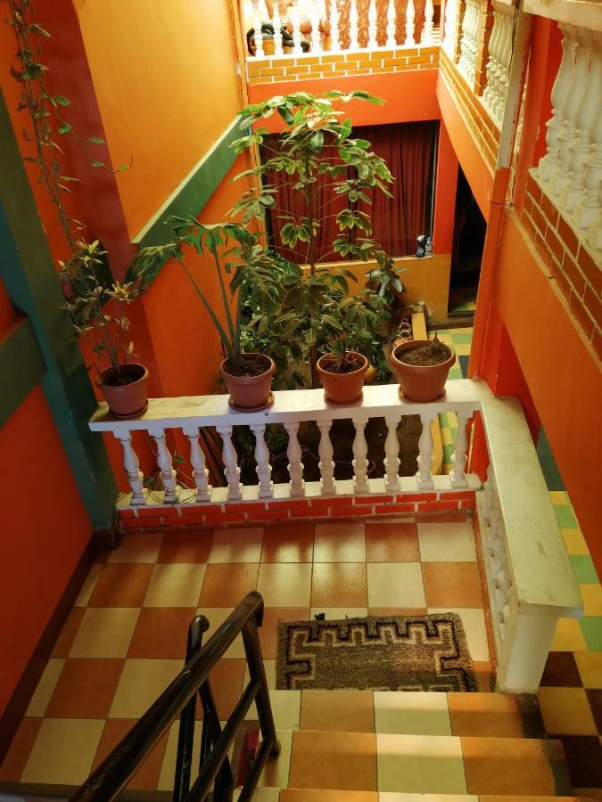 קופקבאנה Olas Del Titicaca Backpackers Hostel מראה חיצוני תמונה